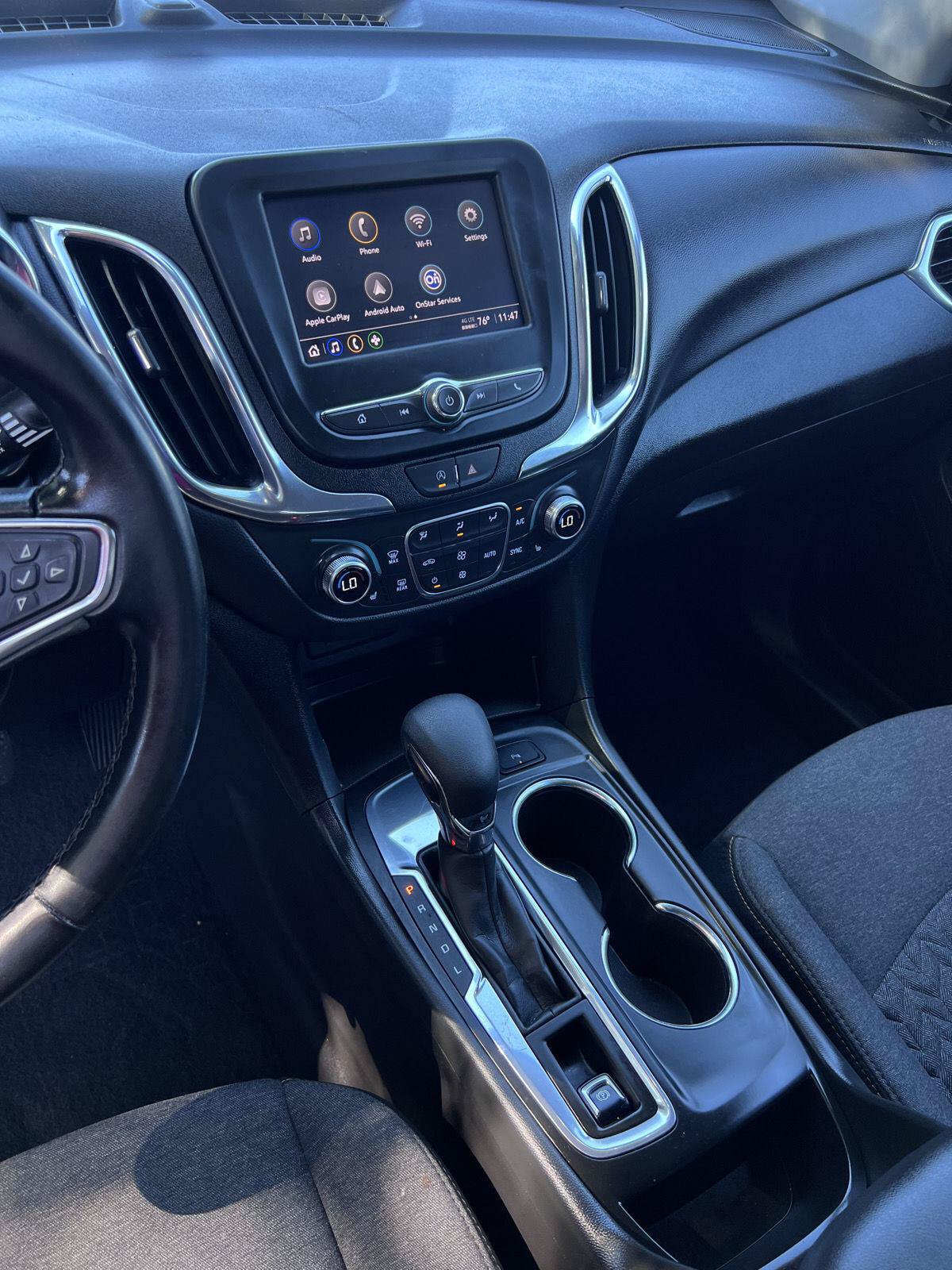 Used 2024 Chevrolet Equinox LT FWD image 17