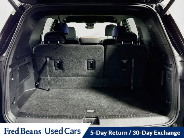 Used 2026 Chevrolet Traverse LT w/ Driver Confidence Package FWD image 32