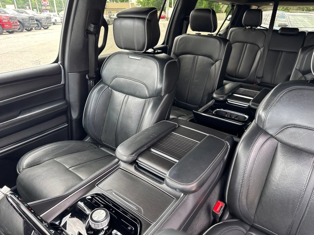Used 2024 Jeep Grand Wagoneer L Series II w/ Quick Order Packagew 28T AWD/4WD image 43