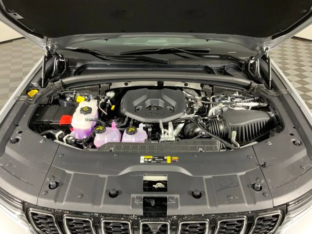 Used 2024 Jeep Grand Cherokee Limited 4xe w/ Luxury Tech Group II image 46