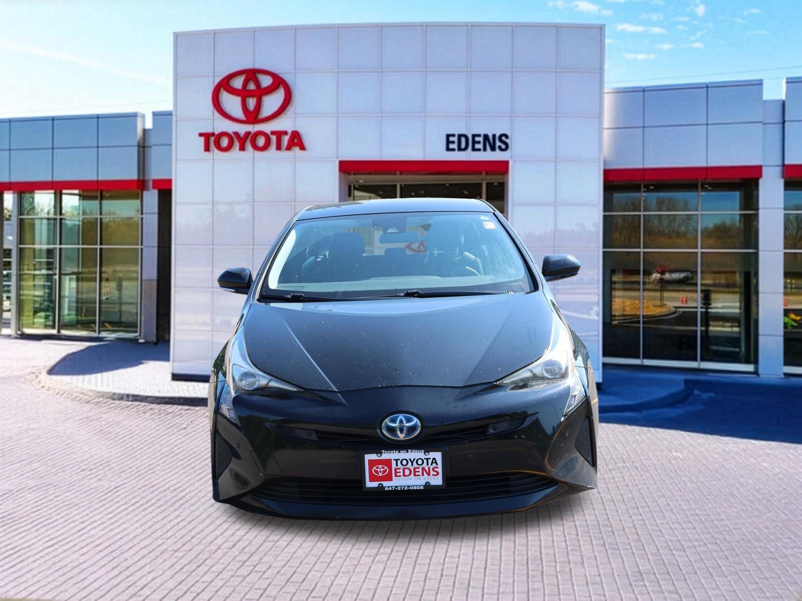Used 2017 Toyota Prius Three FWD image 11