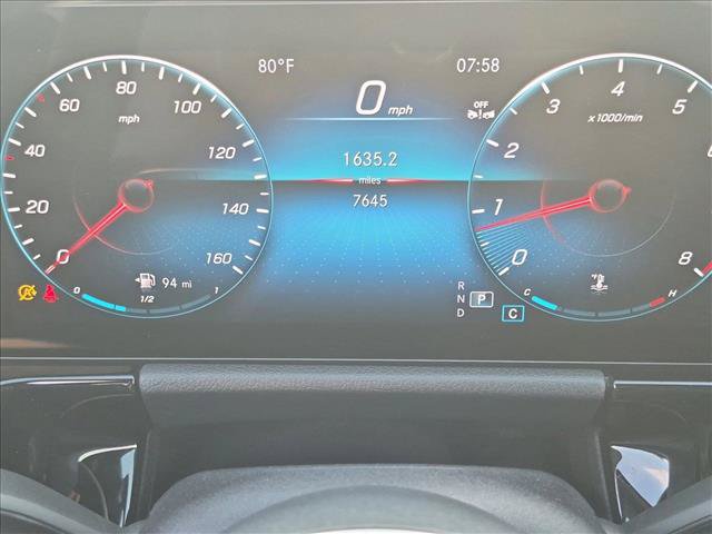 Used 2023 Mercedes-Benz GLA 250 4MATIC image 11