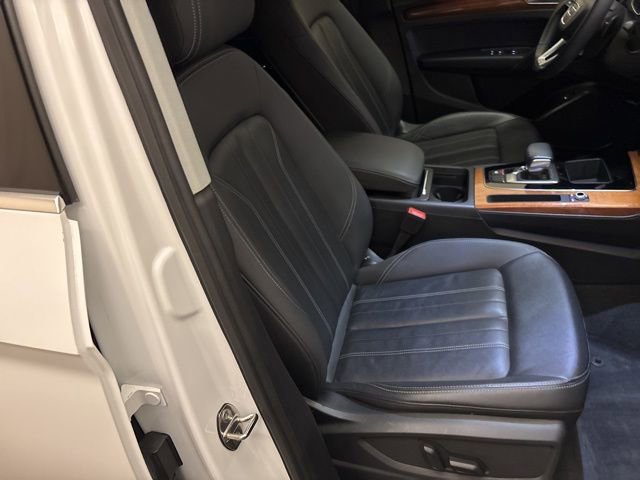 Used 2022 Audi Q5 2.0T Premium w/ Convenience Package image 20
