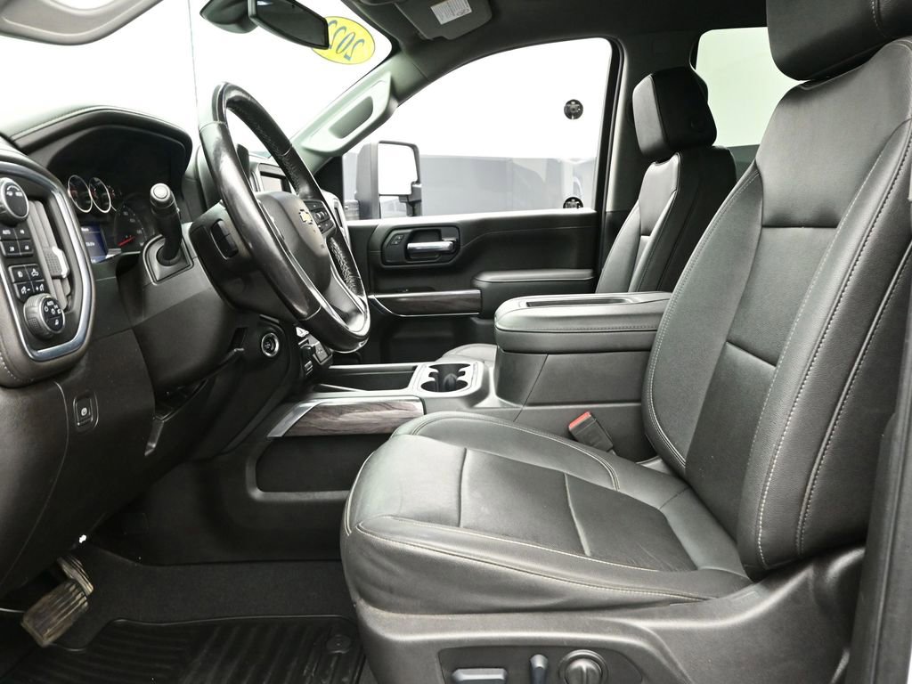Used 2022 Chevrolet Silverado 2500 LTZ w/ LTZ Plus Package image 15