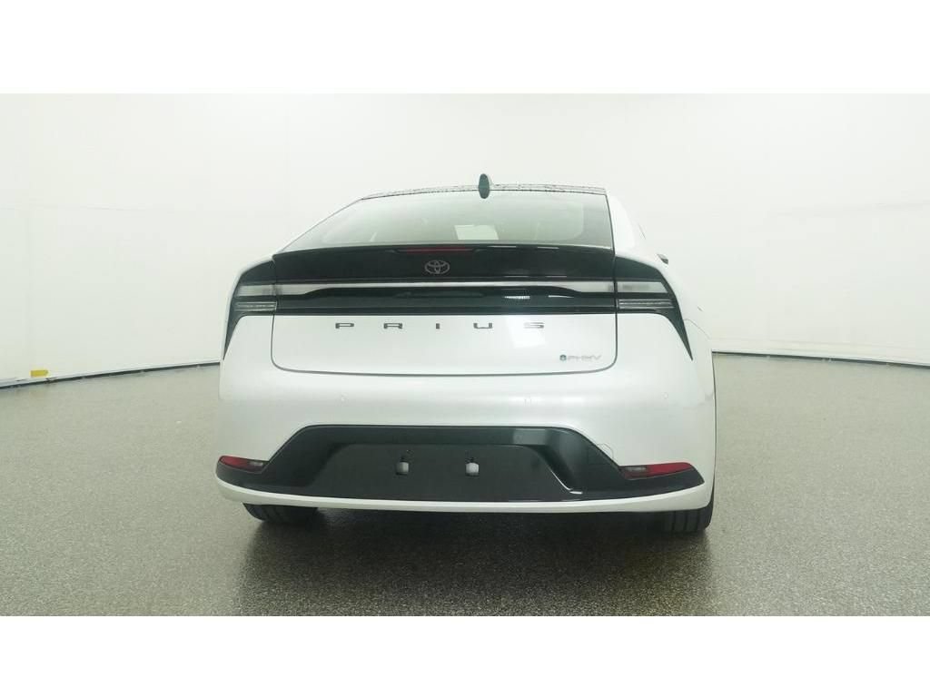 New 2026 Toyota Prius Plug-In Hybrid FWD image 23