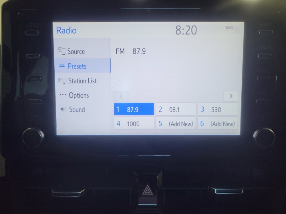 Used 2020 Toyota Corolla SE FWD image 25