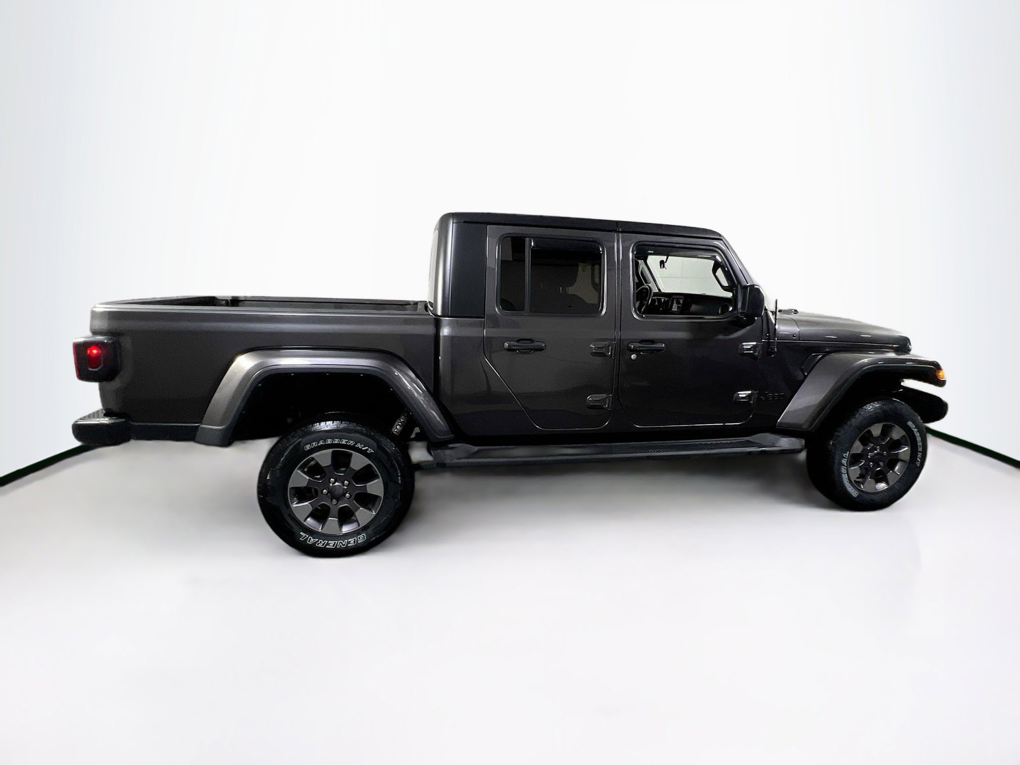 Used 2022 Jeep Gladiator Sport image 4