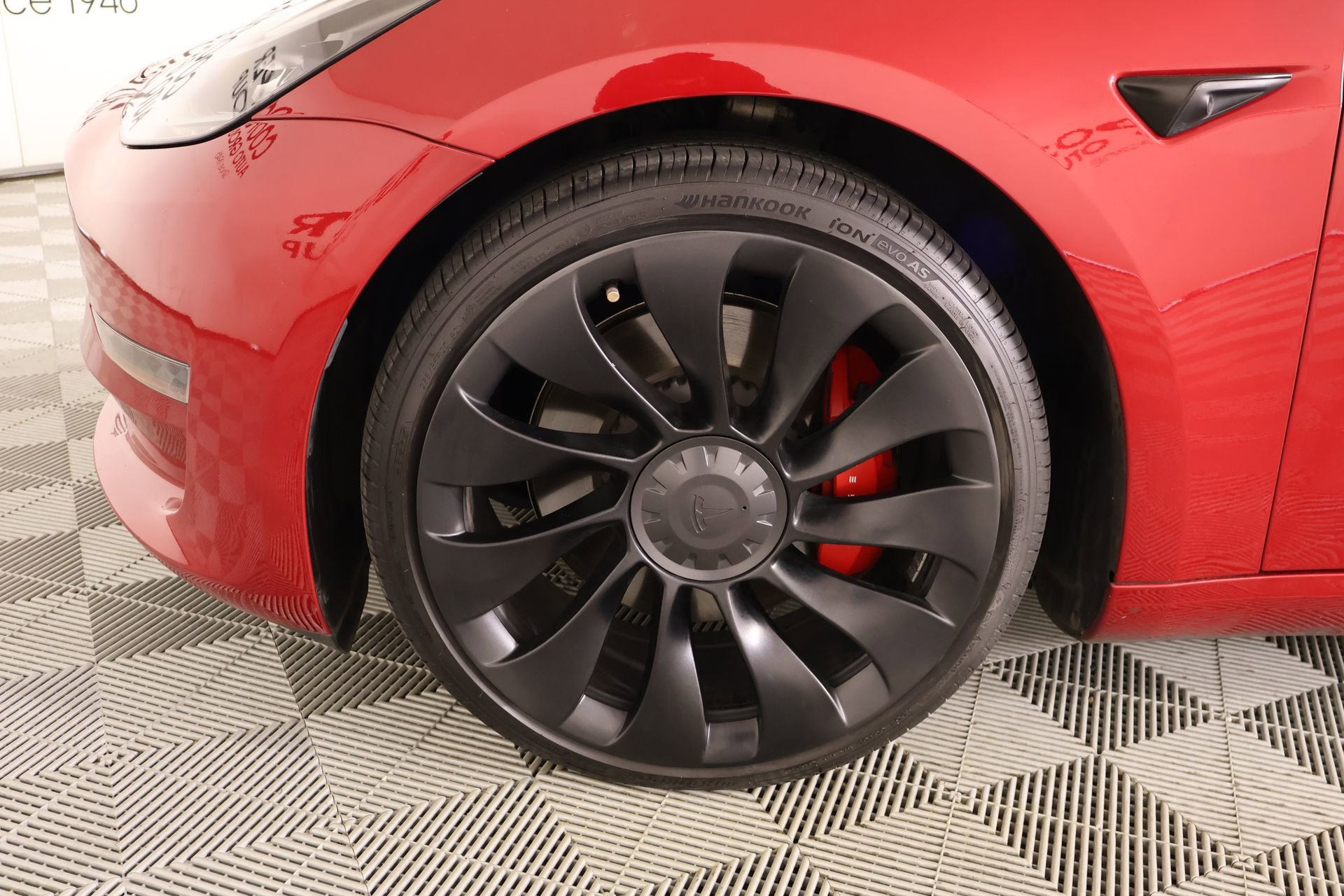Used 2023 Tesla Model 3 Performance AWD/4WD image 17