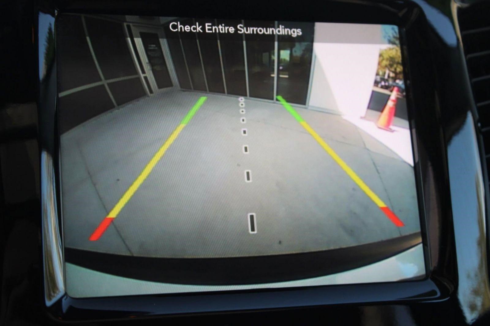 Used 2019 Jeep Cherokee Limited w/ Trailer Tow Group image 26