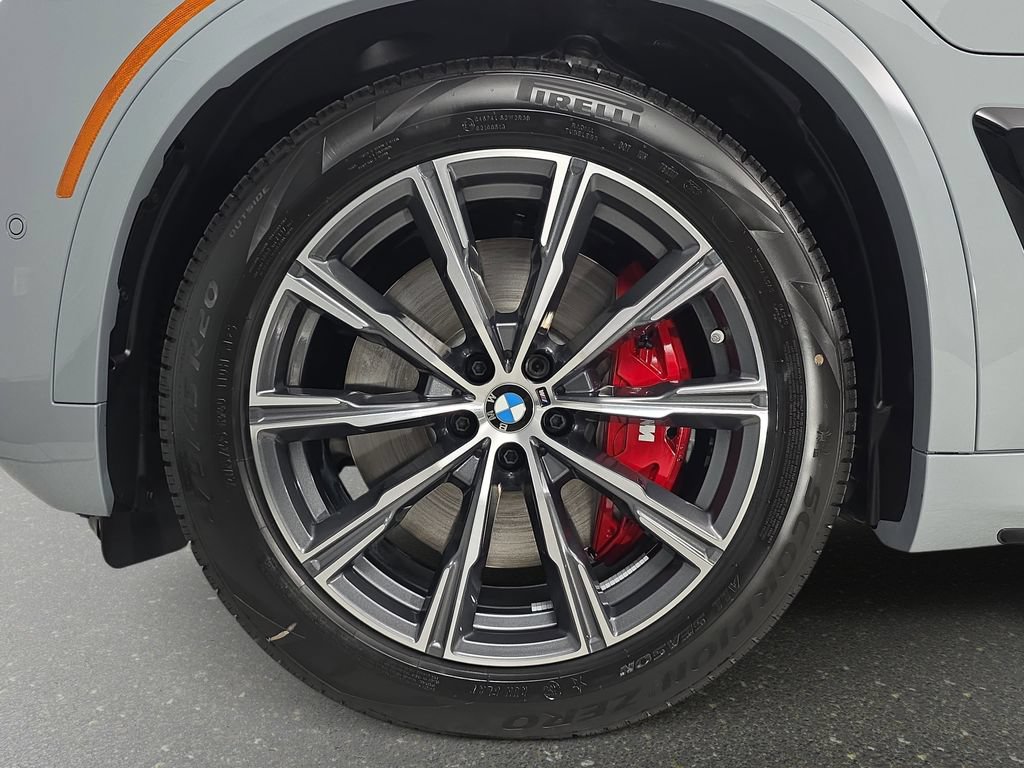 New 2026 BMW X5 xDrive50e w/ Executive Package AWD/4WD image 32