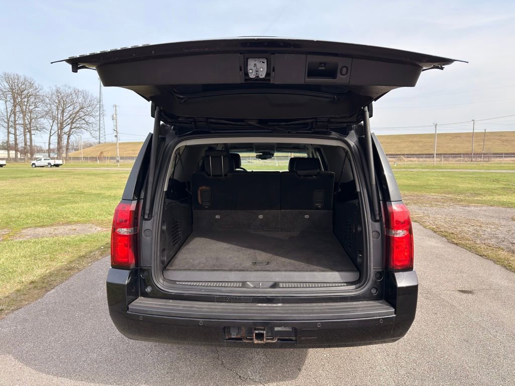 Used 2018 Chevrolet Suburban LT image 33