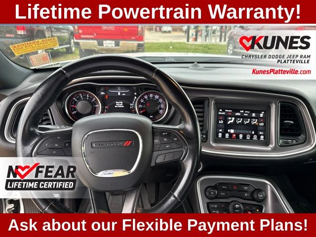 Used 2019 Dodge Challenger SXT RWD image 22