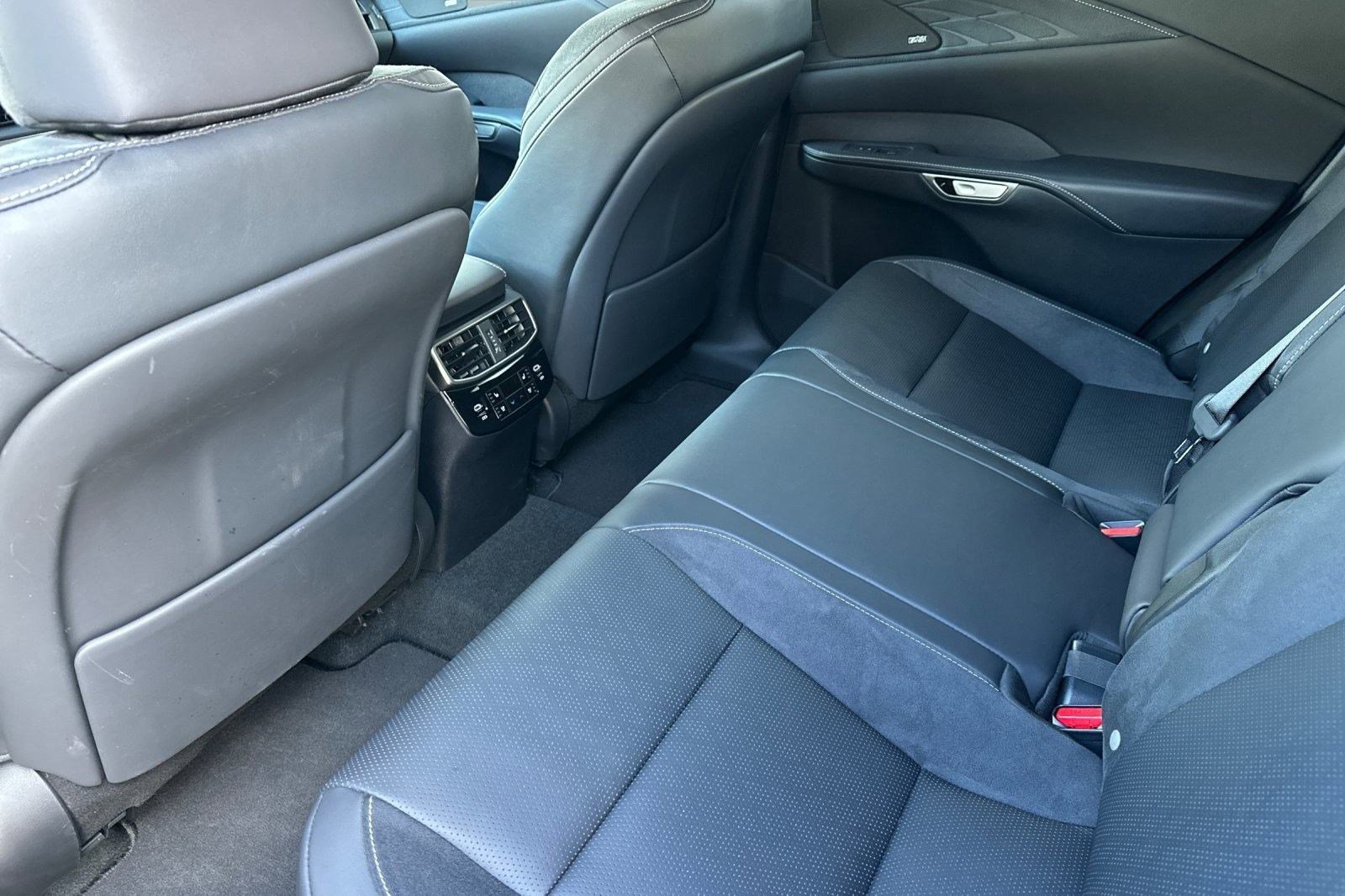 Certified 2024 Lexus RX 350 AWD image 28