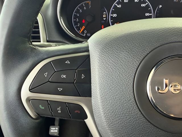 Used 2022 Jeep Grand Cherokee Laredo X RWD image 19