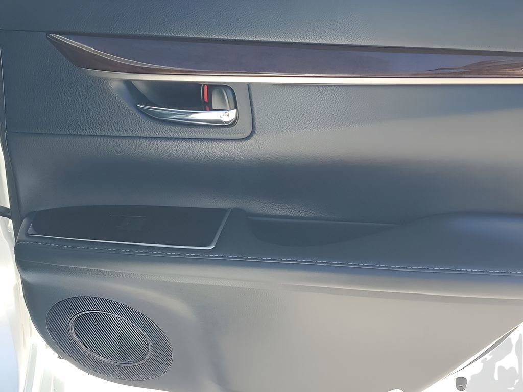 Used 2016 Lexus ES 350 w/ Premium Package w/Wood Trim image 44