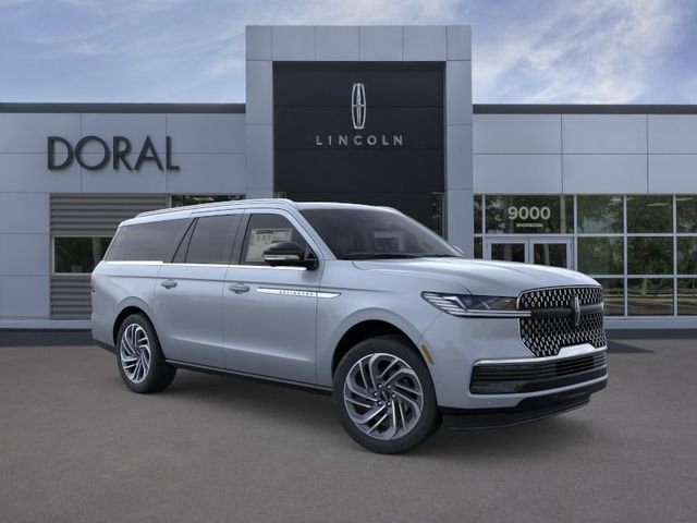 New 2026 Lincoln Navigator L Reserve AWD/4WD image 7