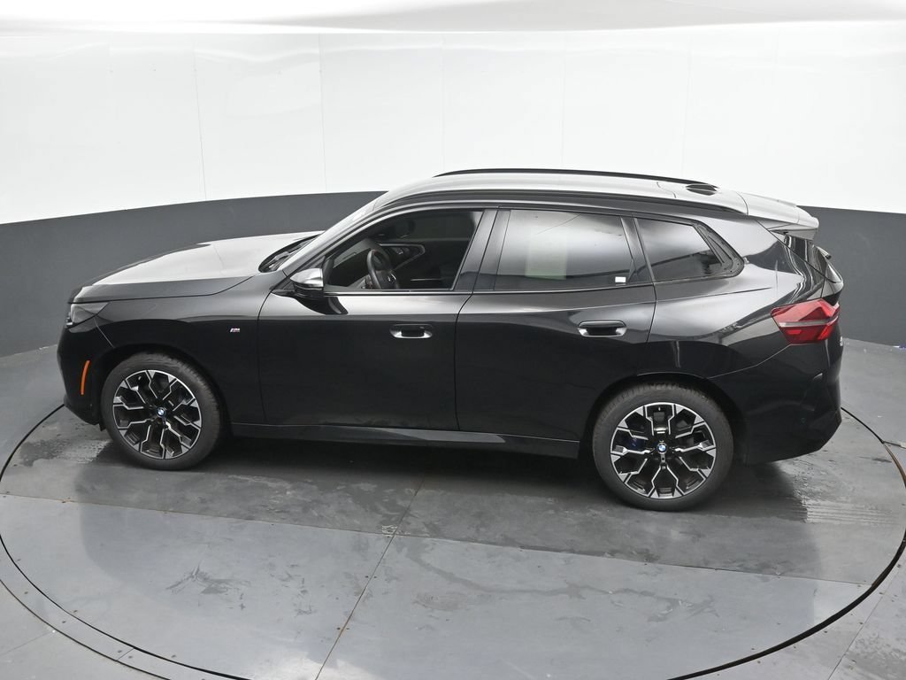 Used 2025 BMW X3 M50 AWD/4WD image 36