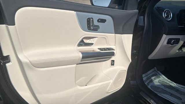 Certified 2025 Mercedes-Benz GLA 250 4MATIC image 23