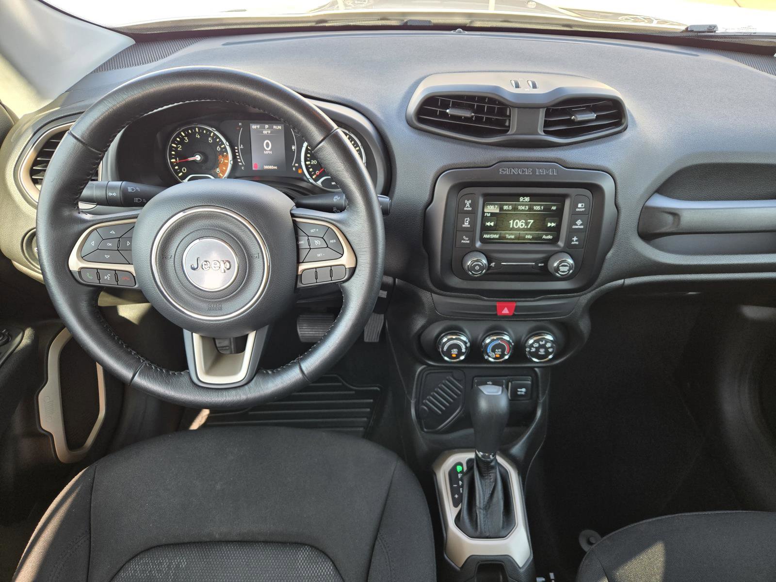 Certified 2016 Jeep Renegade Latitude image 6