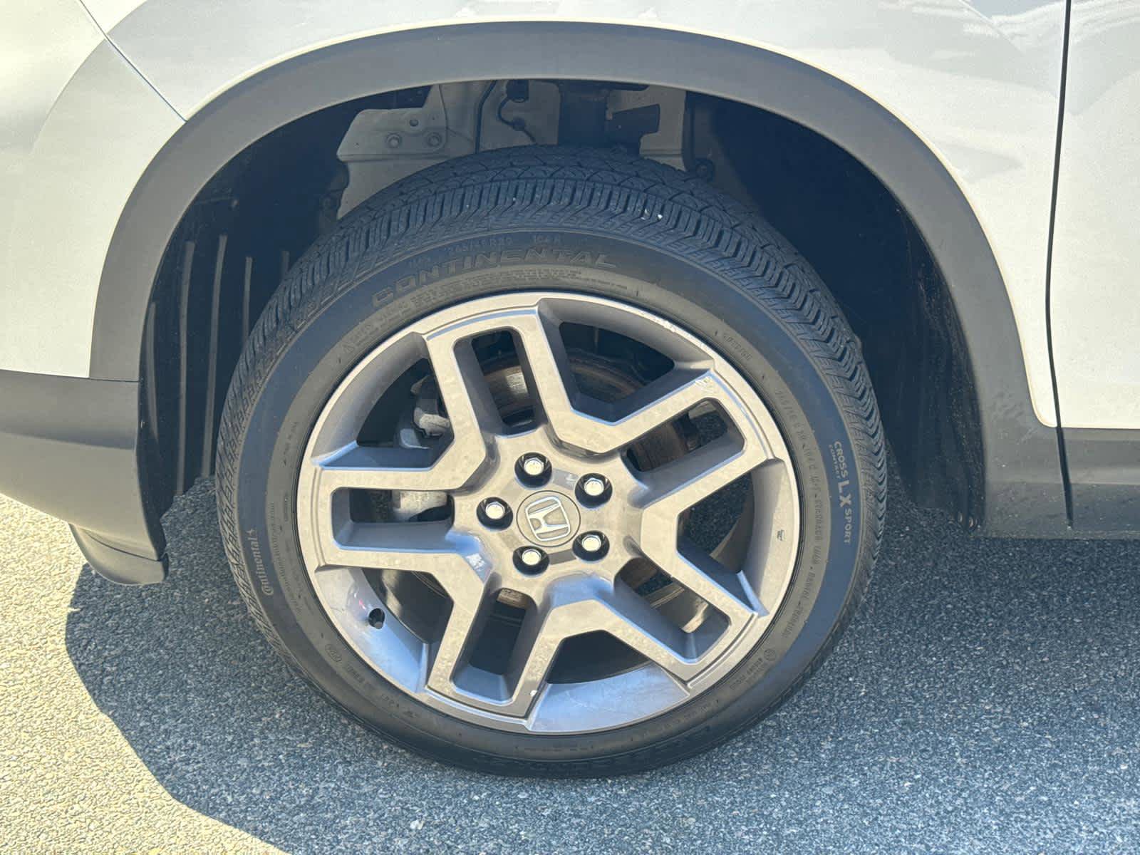 Used 2023 Honda Passport EX-L image 11