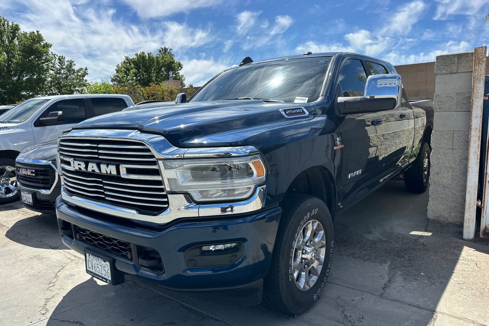 Used 2024 RAM 2500 Laramie image 2