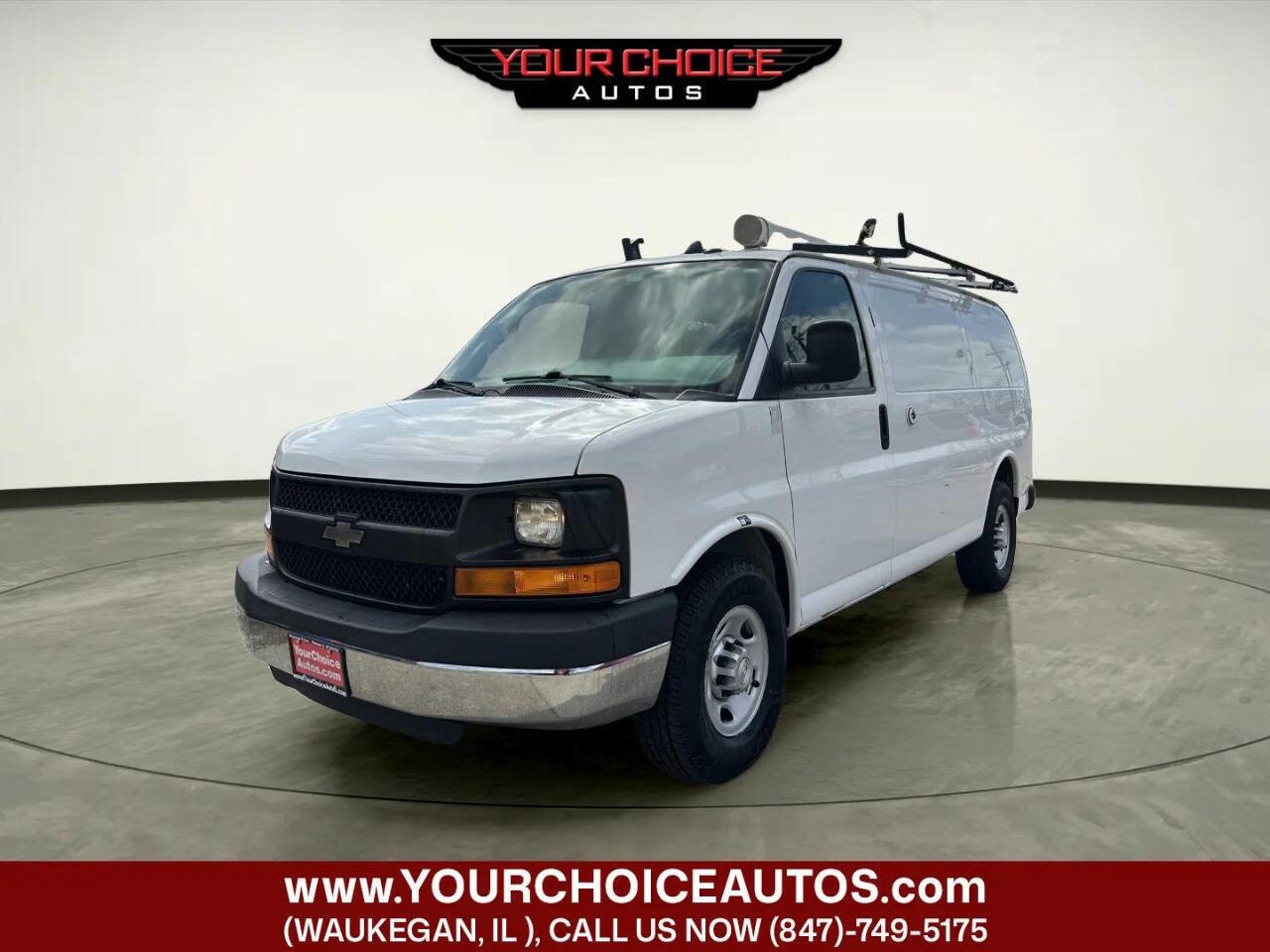 Used 2014 Chevrolet Express 2500 image 1