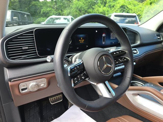 Used 2026 Mercedes-Benz GLS 450 4MATIC w/ Pinnacle Trim Package image 14