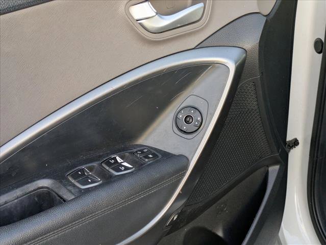 Used 2018 Hyundai Santa Fe Sport w/ 2.4L Value Package 02 image 5