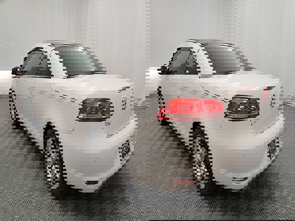 Used 2012 Volkswagen Eos Lux image 13