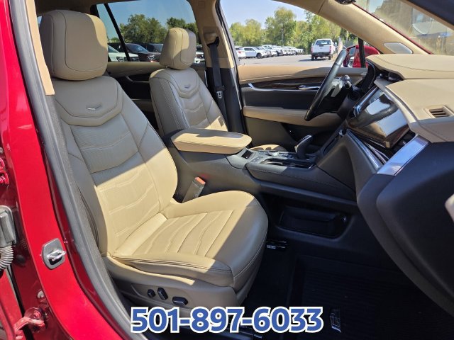 Used 2020 Cadillac XT6 Premium Luxury w/ Platinum Package FWD image 18