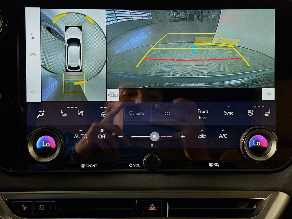 New 2026 Lexus RX 350h AWD/4WD image 13
