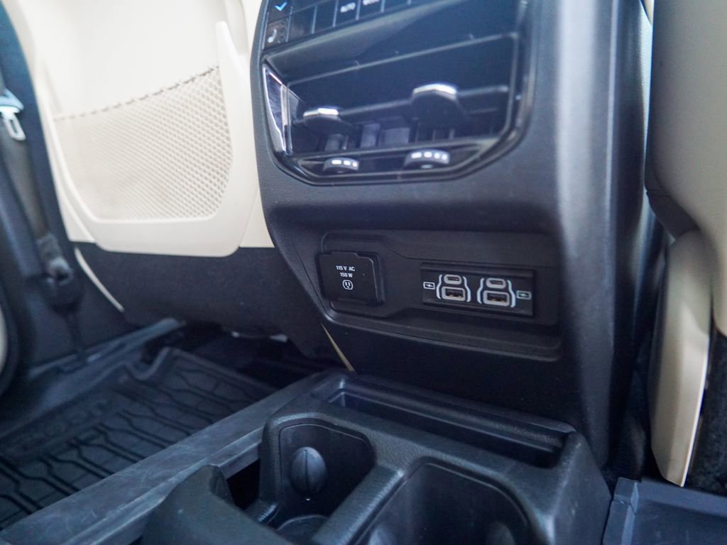 Used 2023 Jeep Grand Cherokee L Limited w/ Luxury Tech Group II image 43