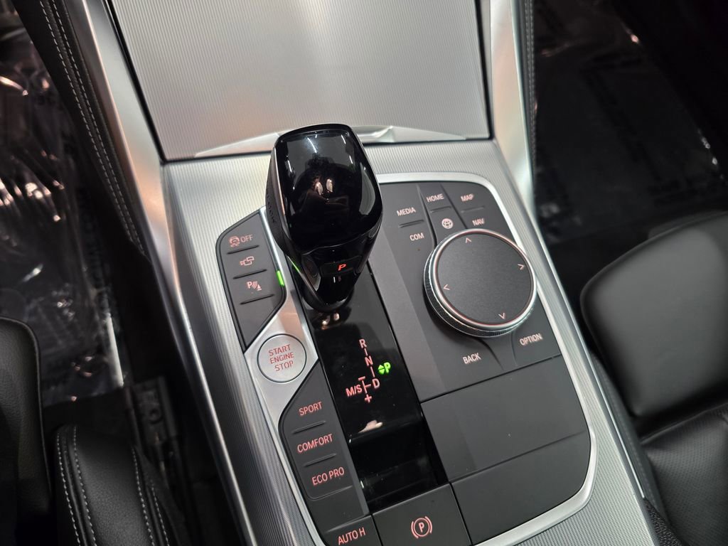 Used 2023 BMW 440i xDrive Coupe w/ Premium Package image 28