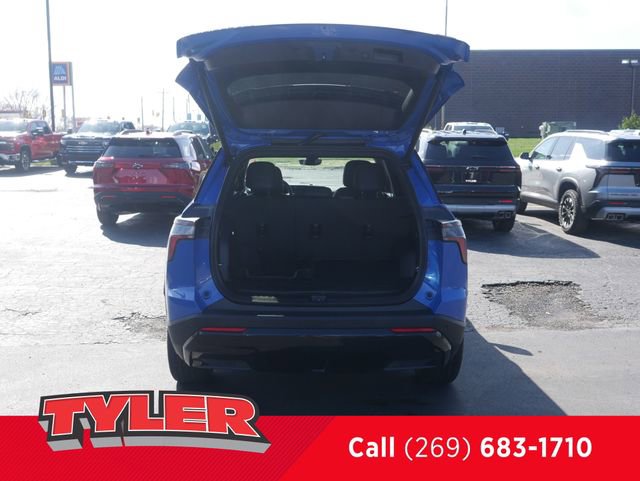 New 2026 Chevrolet Equinox RS w/ Convenience Package III image 17