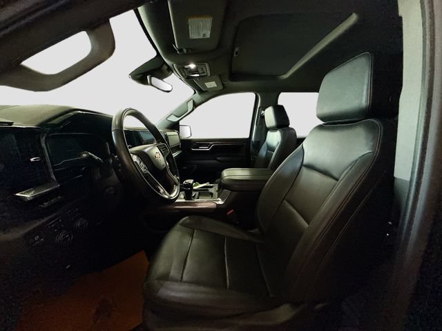 Used 2023 Chevrolet Silverado 1500 LTZ w/ Technology Package AWD/4WD image 23