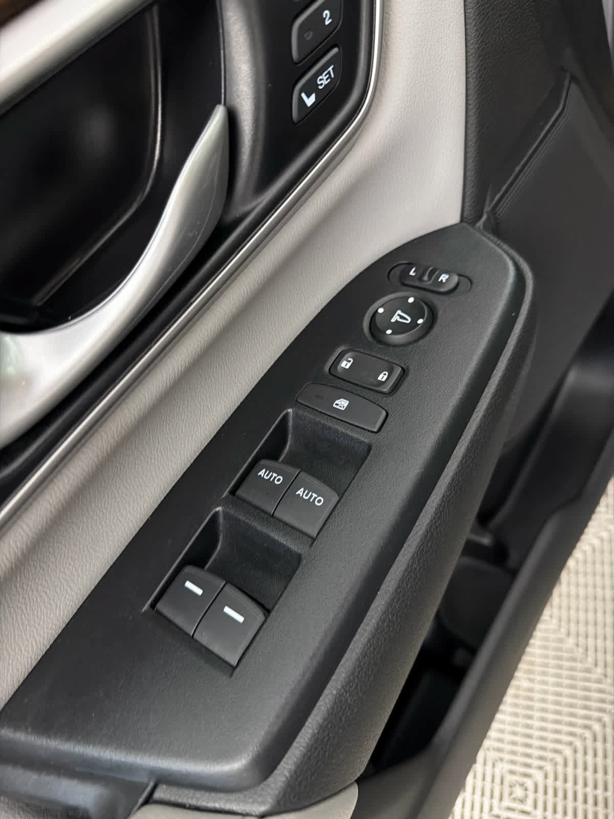 Used 2022 Honda CR-V EX-L image 23