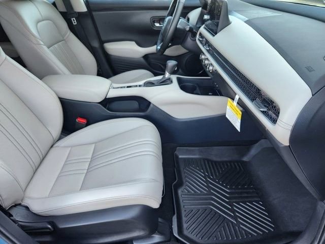 Used 2026 Honda HR-V EX-L image 13