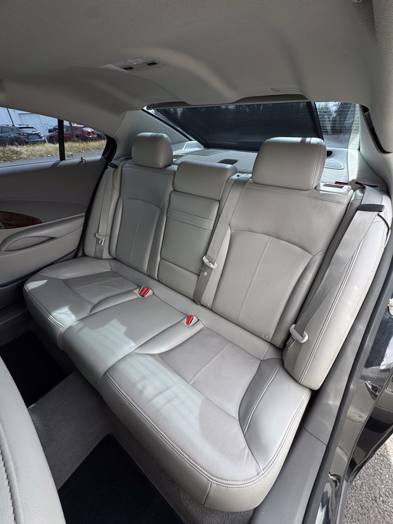 Used 2010 Buick LaCrosse CXS FWD image 21