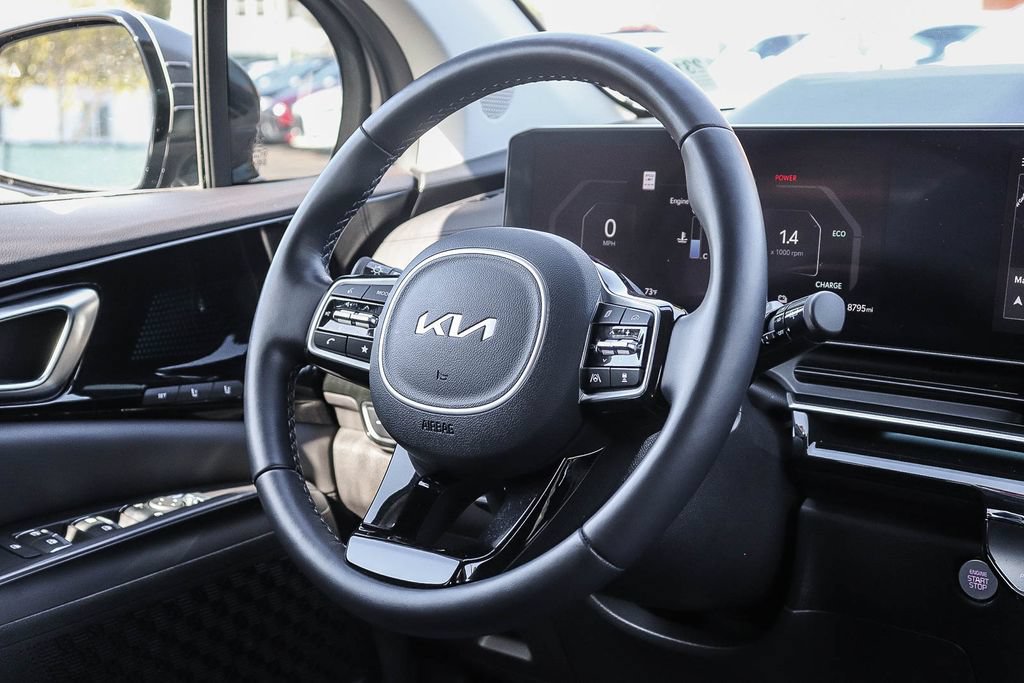 Used 2026 Kia Carnival SX Prestige FWD image 15