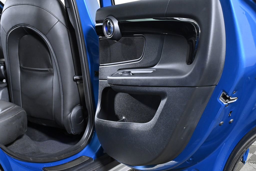 Used 2019 MINI Cooper Countryman S w/ Premium Package image 27