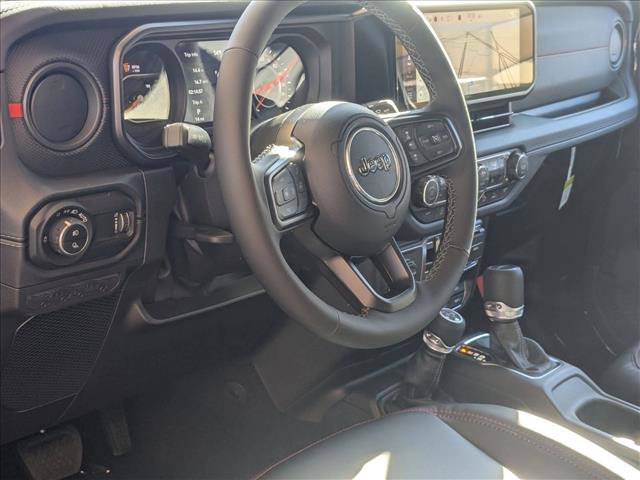 New 2025 Jeep Gladiator Rubicon image 3