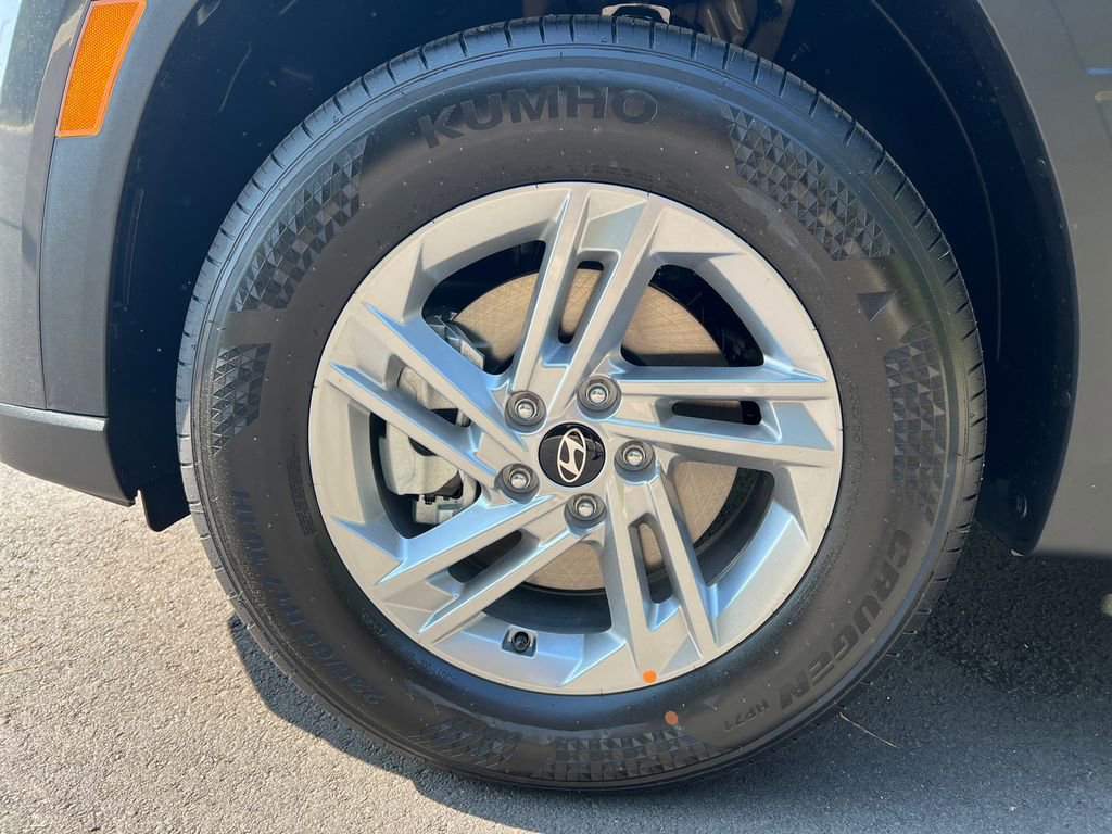 New 2026 Hyundai Tucson SE FWD image 12