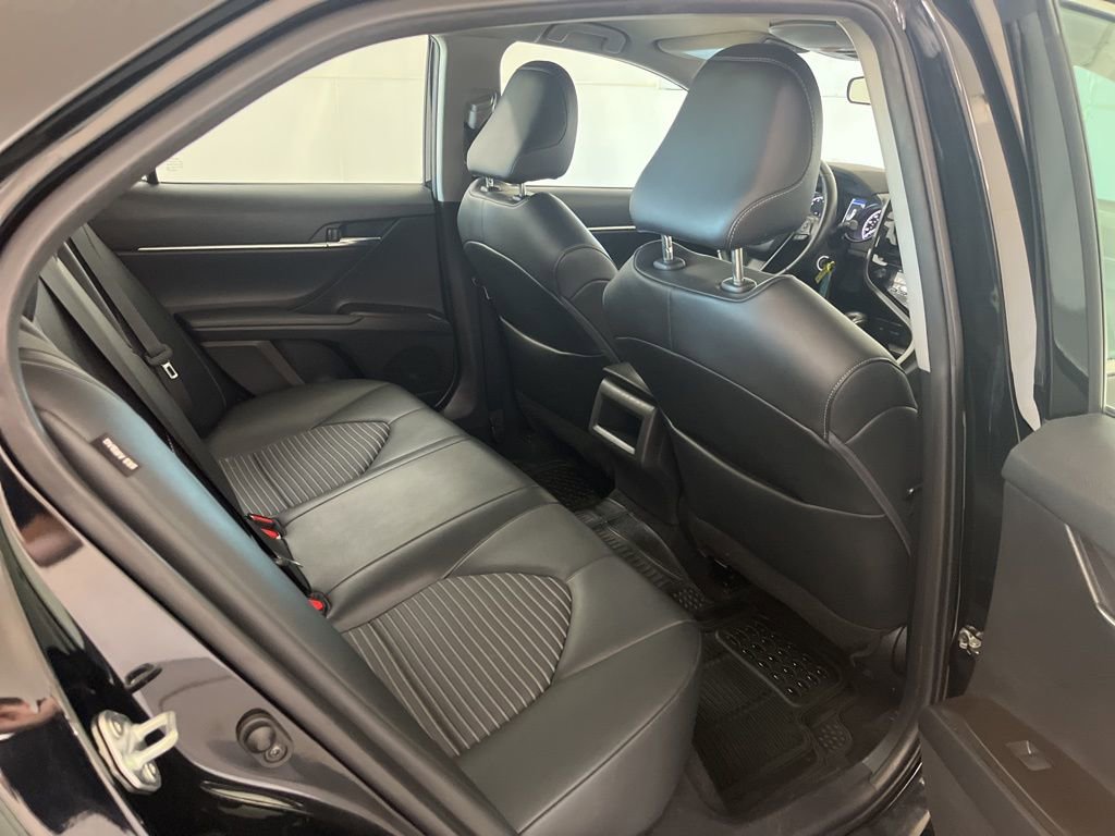 Used 2023 Toyota Camry SE FWD image 23