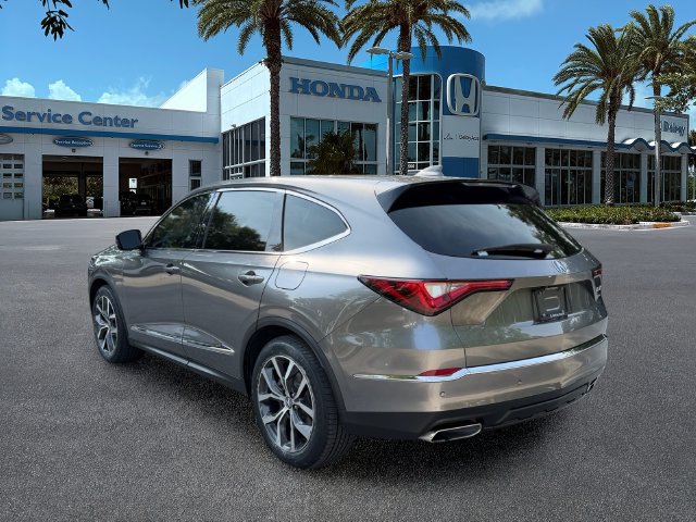 Used 2024 Acura MDX w/ Technology Package FWD image 6