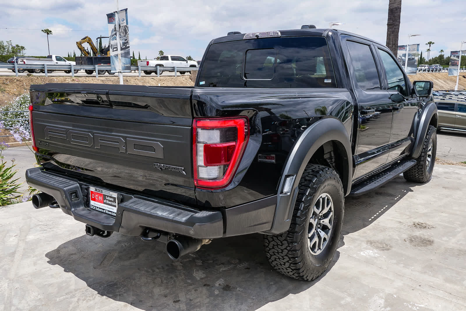 Used 2022 Ford F150 Raptor w/ Equipment Group 801A High AWD/4WD image 6
