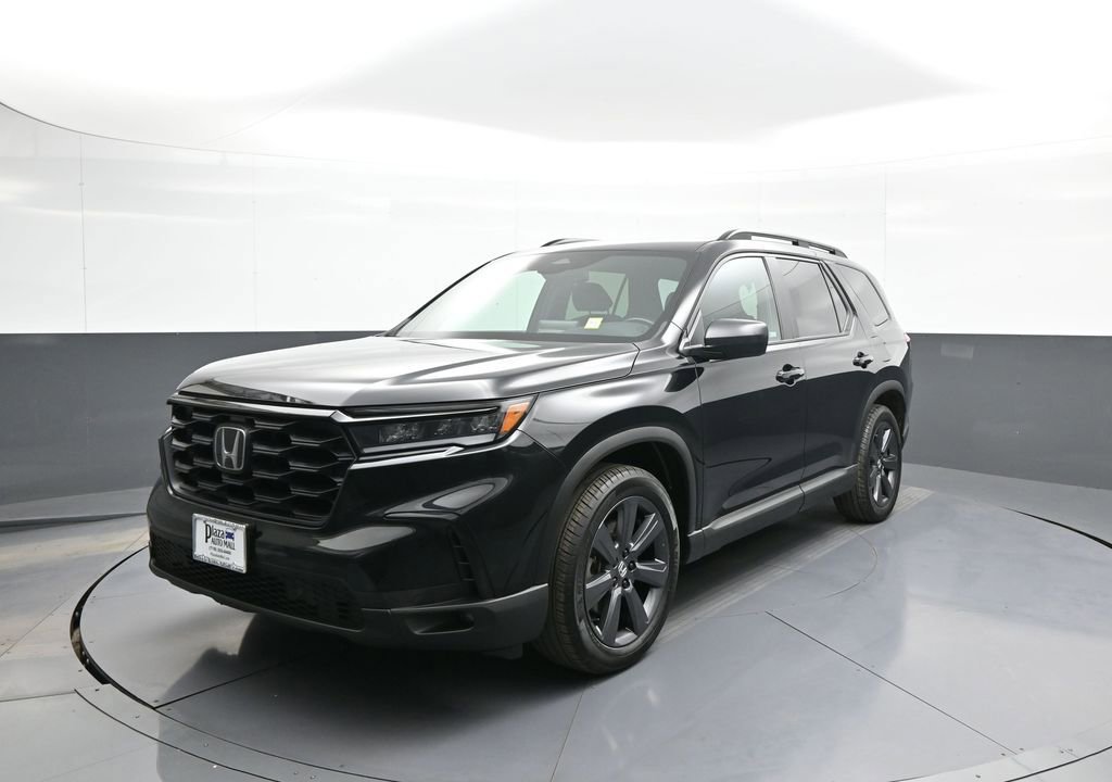 Certified 2023 Honda Pilot Sport image 1
