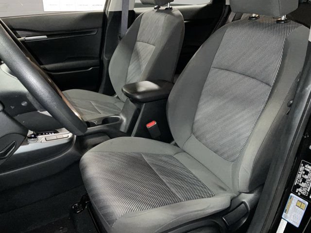 Used 2024 Kia Seltos LX AWD/4WD image 24