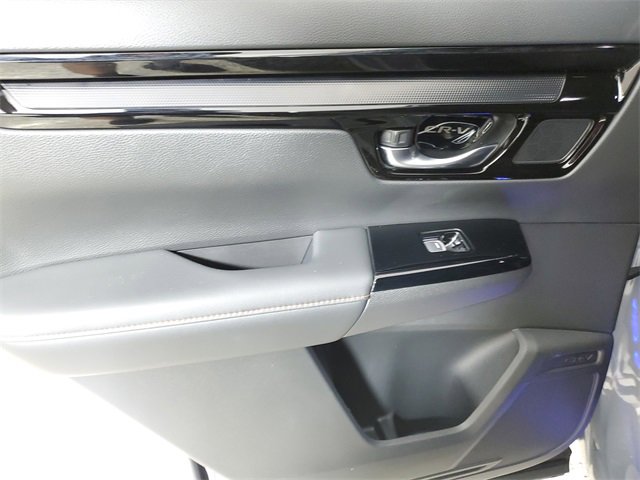 Used 2024 Honda CR-V Sport Touring image 9