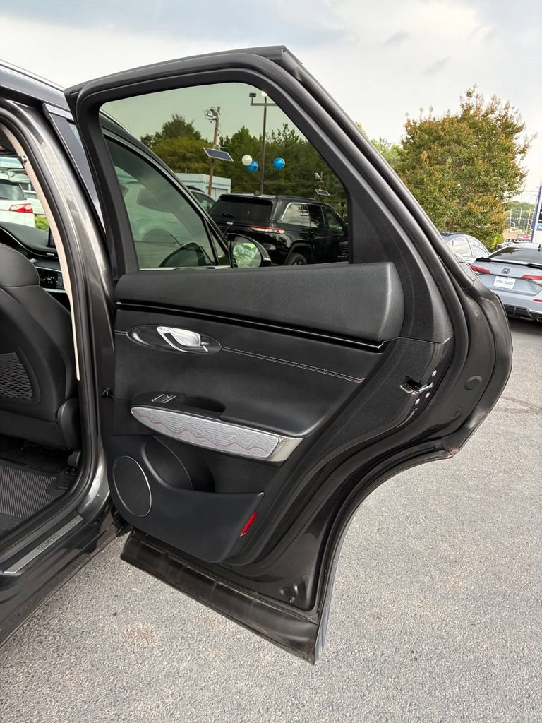 Used 2024 Genesis GV70 2.5T w/ Advanced Package AWD/4WD image 48