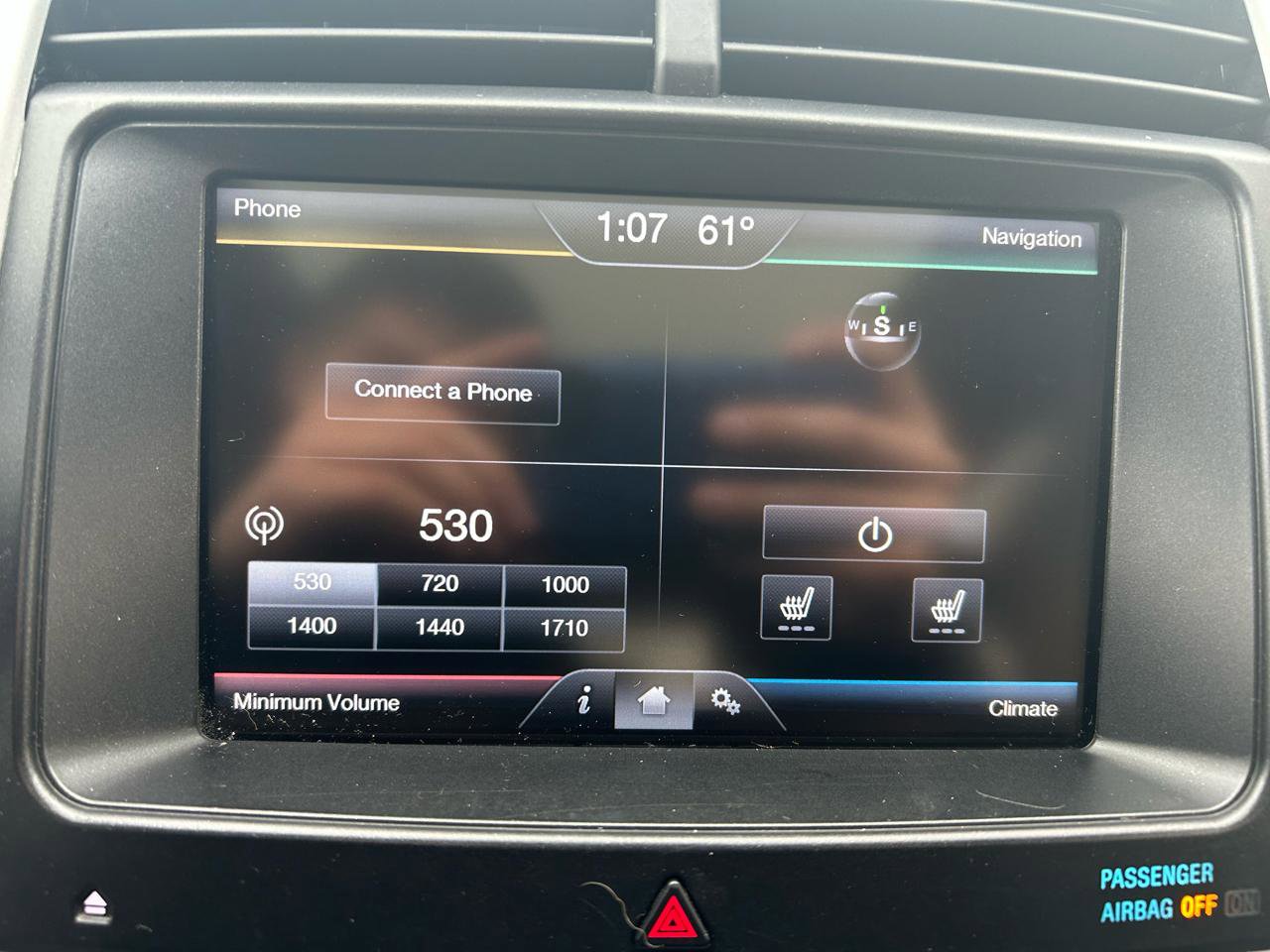 Used 2013 Ford Edge Limited image 23